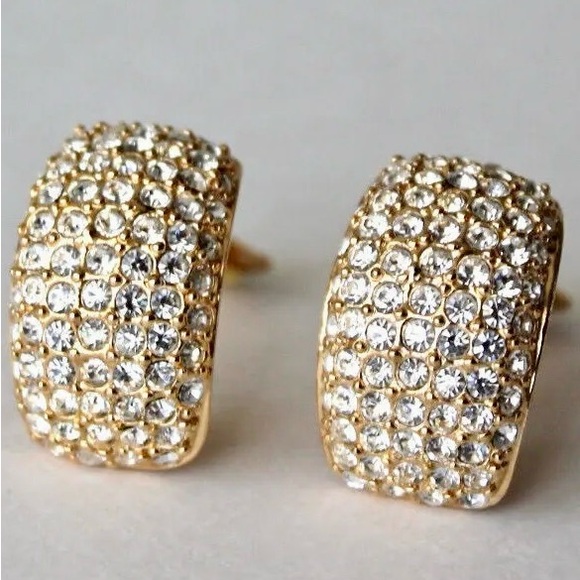 Vintage Roman Clear Rhinestone Clip-On Earrings – Gold Tone Pave Dome - Picture 11 of 11